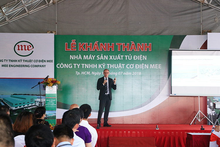 khanh thanh cong ty MEE 6